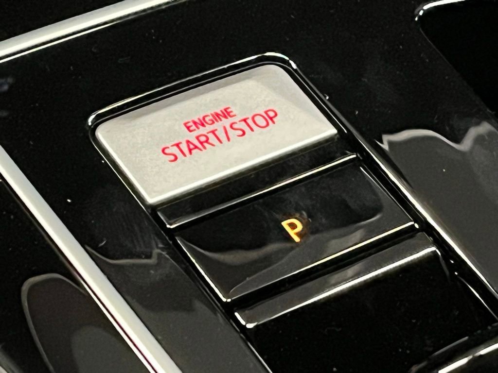 New 2026 Volkswagen GTI SE image 15