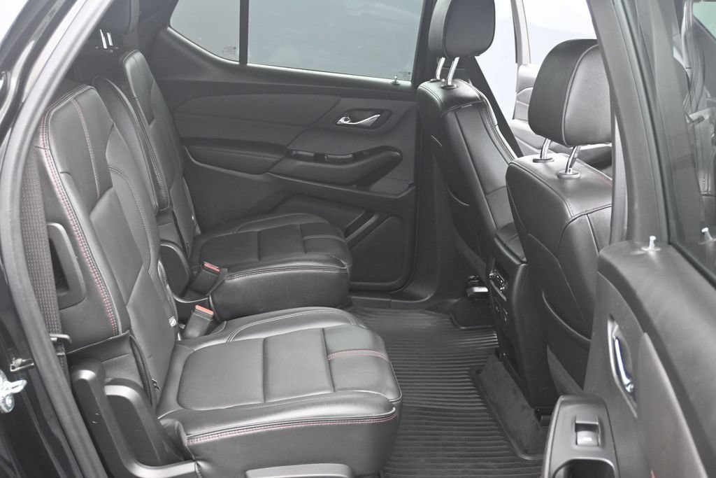 Certified 2023 Chevrolet Traverse RS w/ LPO, Floor Liner Package AWD/4WD image 12