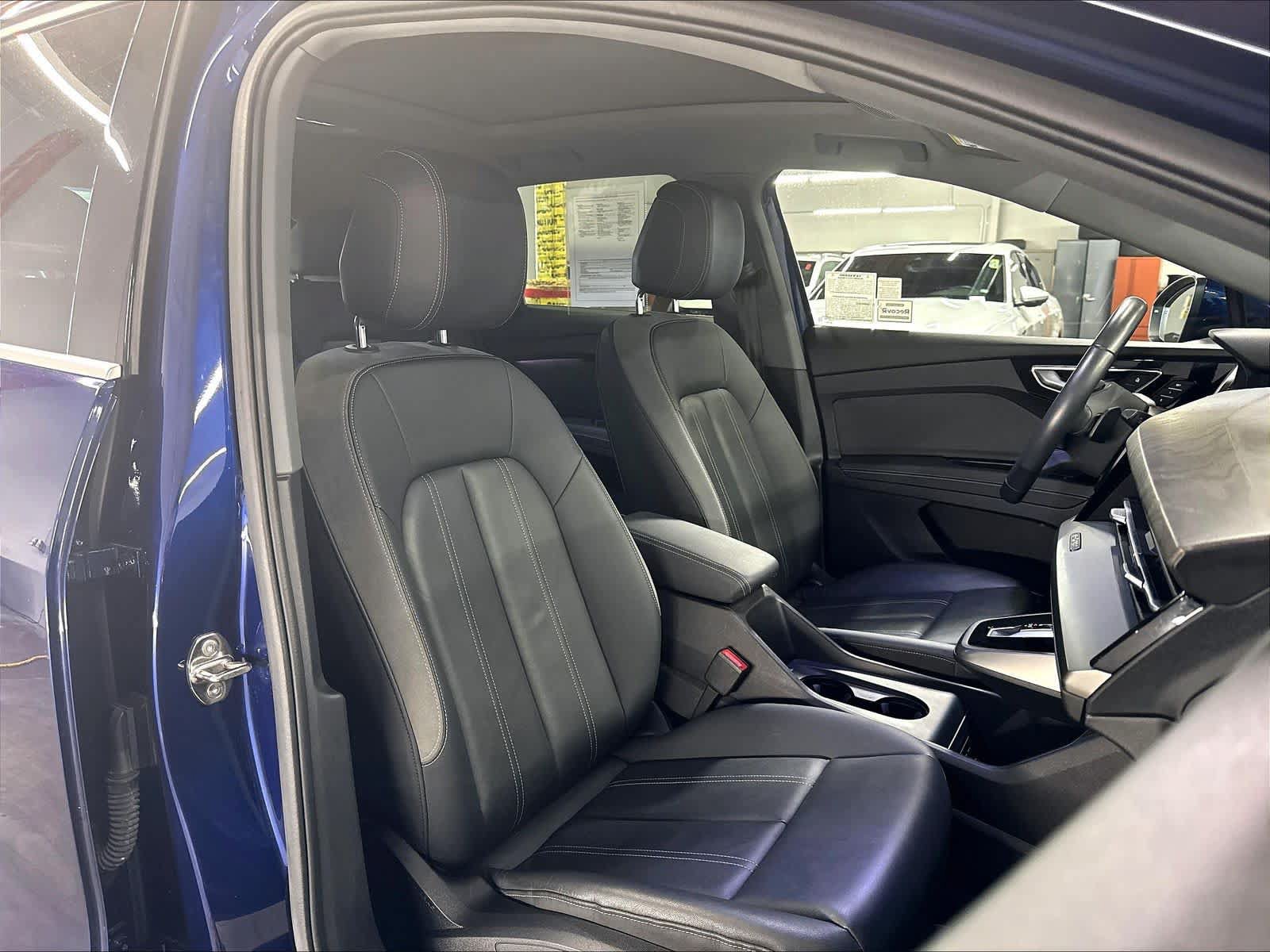 Used 2023 Audi Q4 e-tron Premium Plus w/ Premium Plus RWD image 10