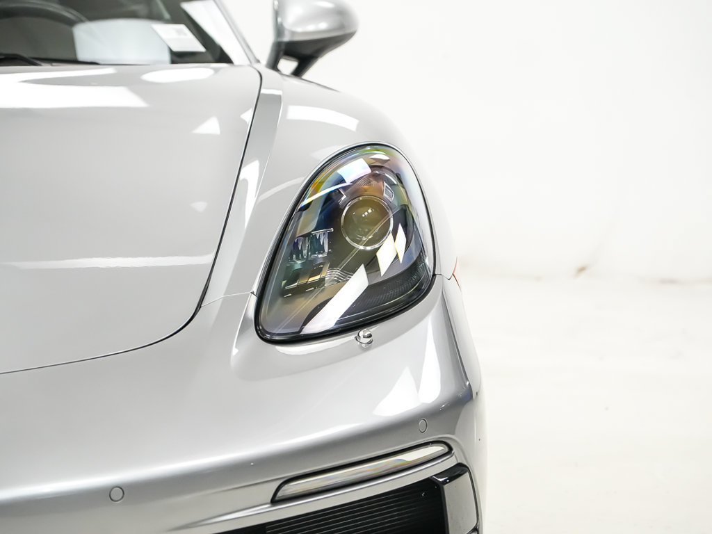 Used 2024 Porsche 718 Cayman S RWD image 7