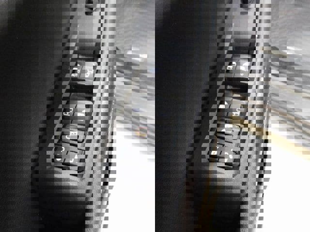 Used 2022 Jeep Grand Cherokee Laredo w/ Luxury Tech Group I image 19