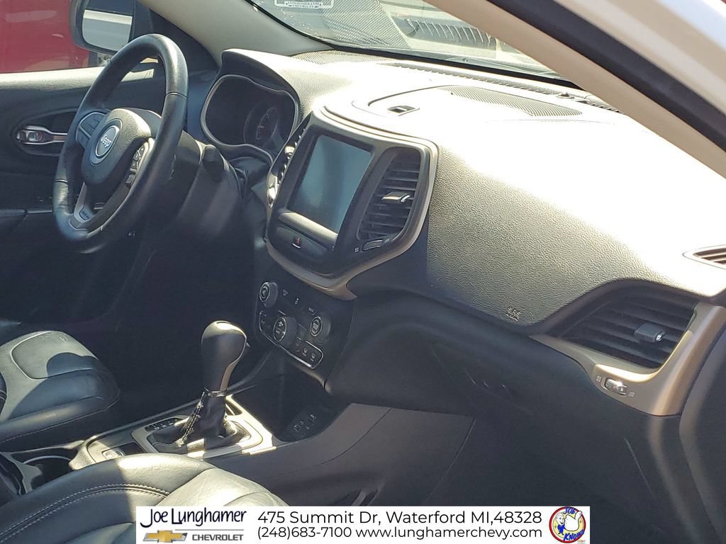 Used 2015 Jeep Cherokee Limited FWD image 29