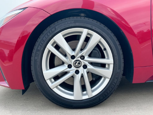 Used 2024 Lexus IS 300 w/ Comfort Package RWD image 11