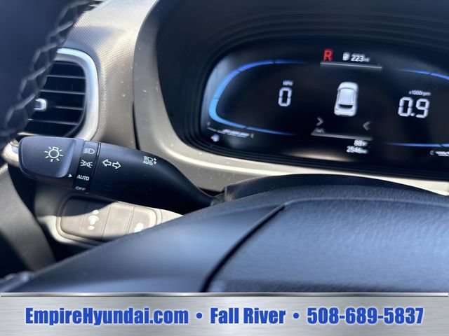 Certified 2026 Hyundai Venue SEL FWD image 31