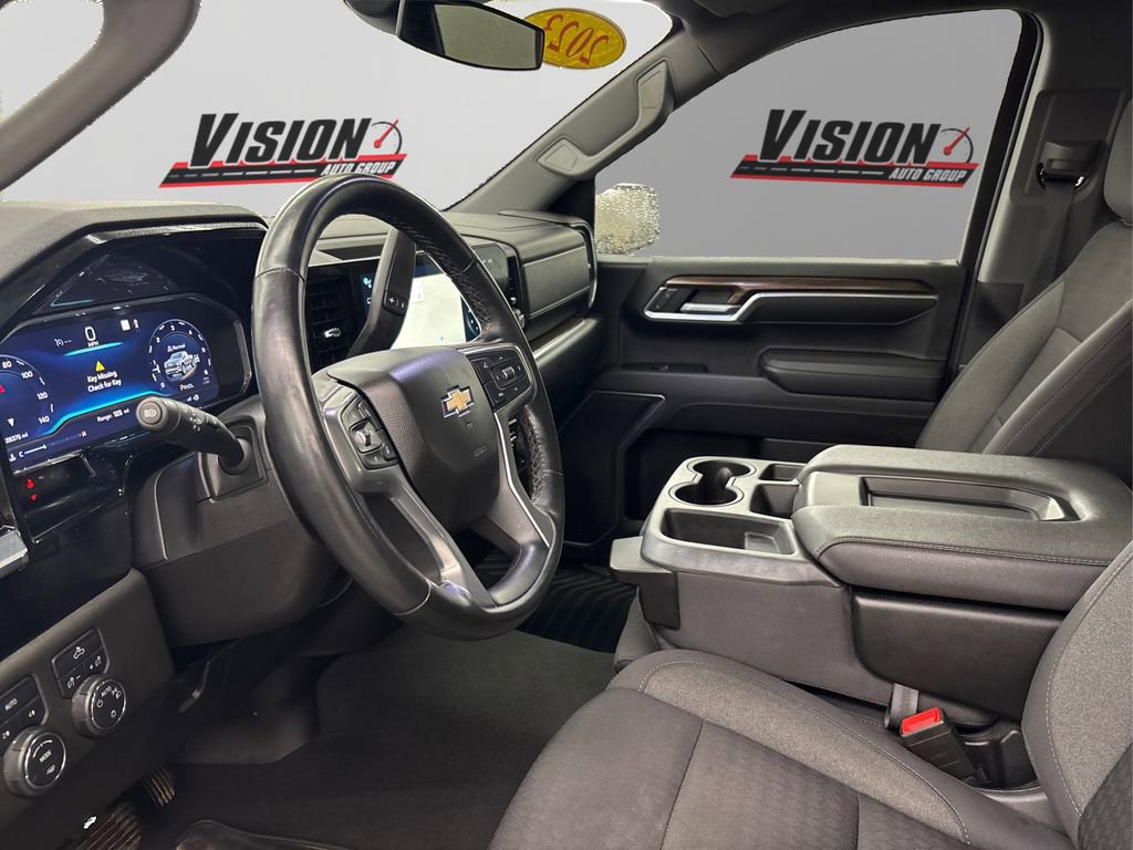 Used 2023 Chevrolet Silverado 1500 LT image 9