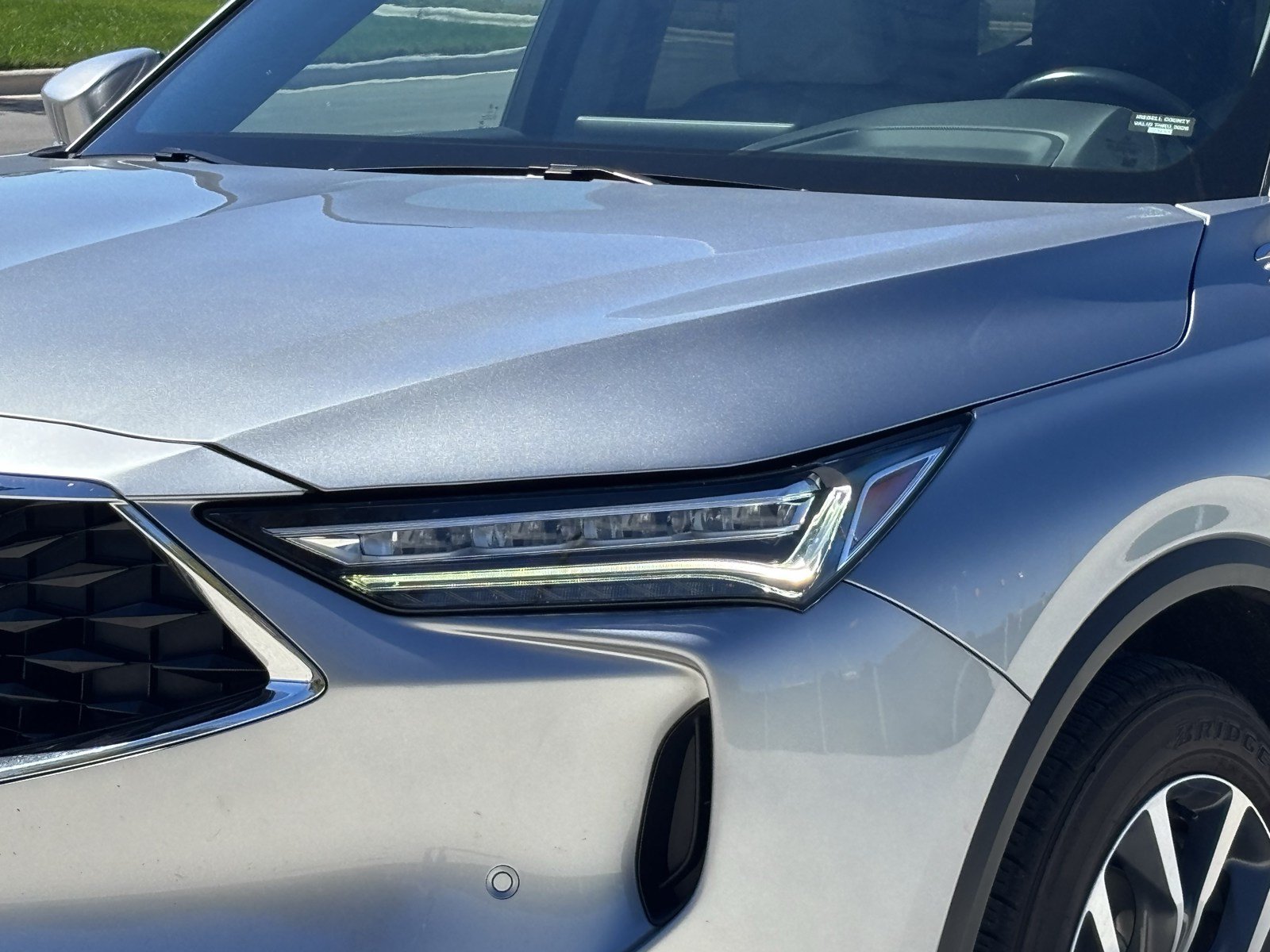 Used 2024 Acura MDX w/ Technology Package FWD image 6
