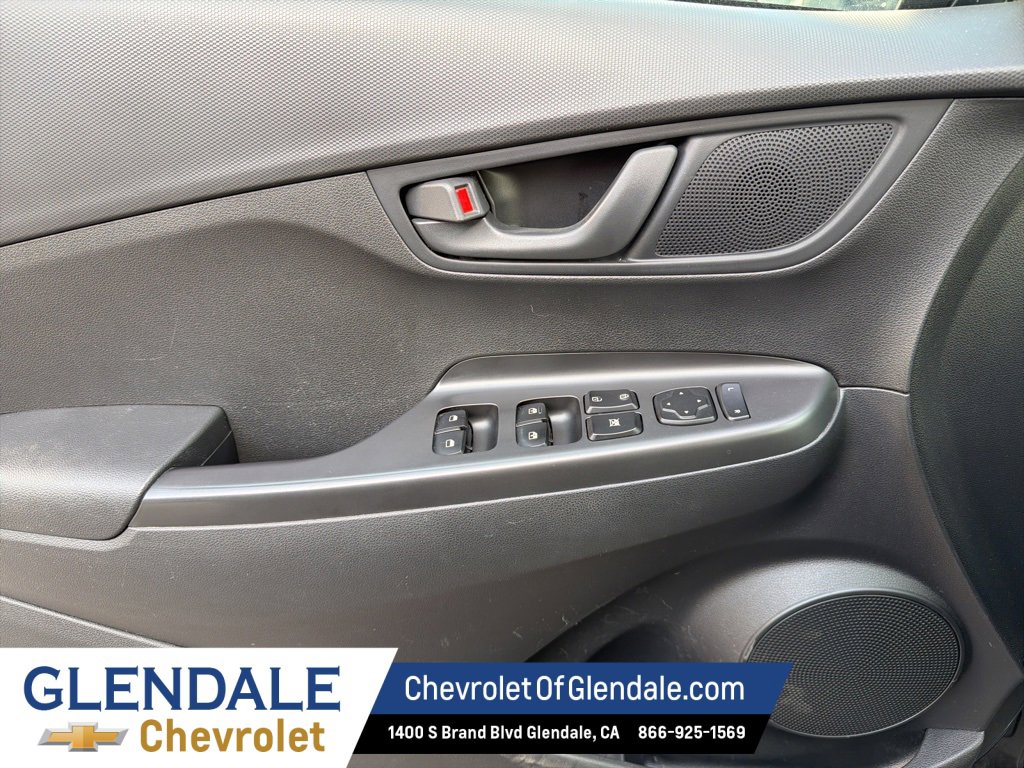 Used 2018 Hyundai Kona SEL w/ SEL Tech Package 02 image 16