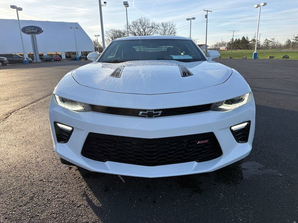 Used 2018 Chevrolet Camaro SS image 8