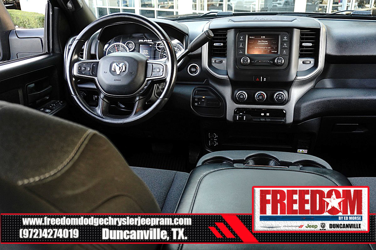 Used 2024 RAM 3500 Tradesman w/ Chrome Appearance Group AWD/4WD image 16