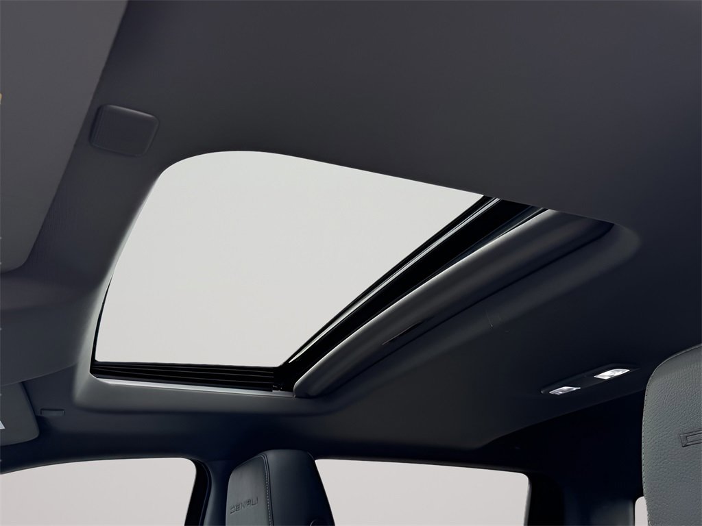 Used 2022 GMC Sierra 3500 Denali w/ Denali Black Diamond Edition image 23