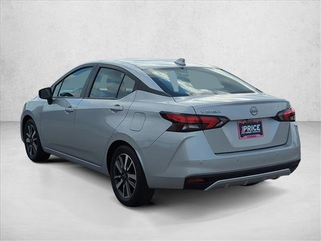 Used 2025 Nissan Versa SV image 9