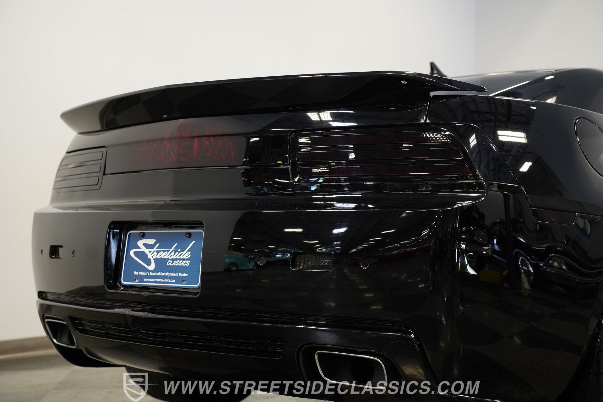 Used 2010 Chevrolet Camaro SS w/ RS Package RWD image 31