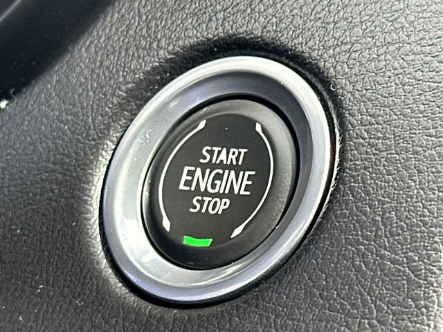 Used 2023 Cadillac XT4 Premium Luxury image 41