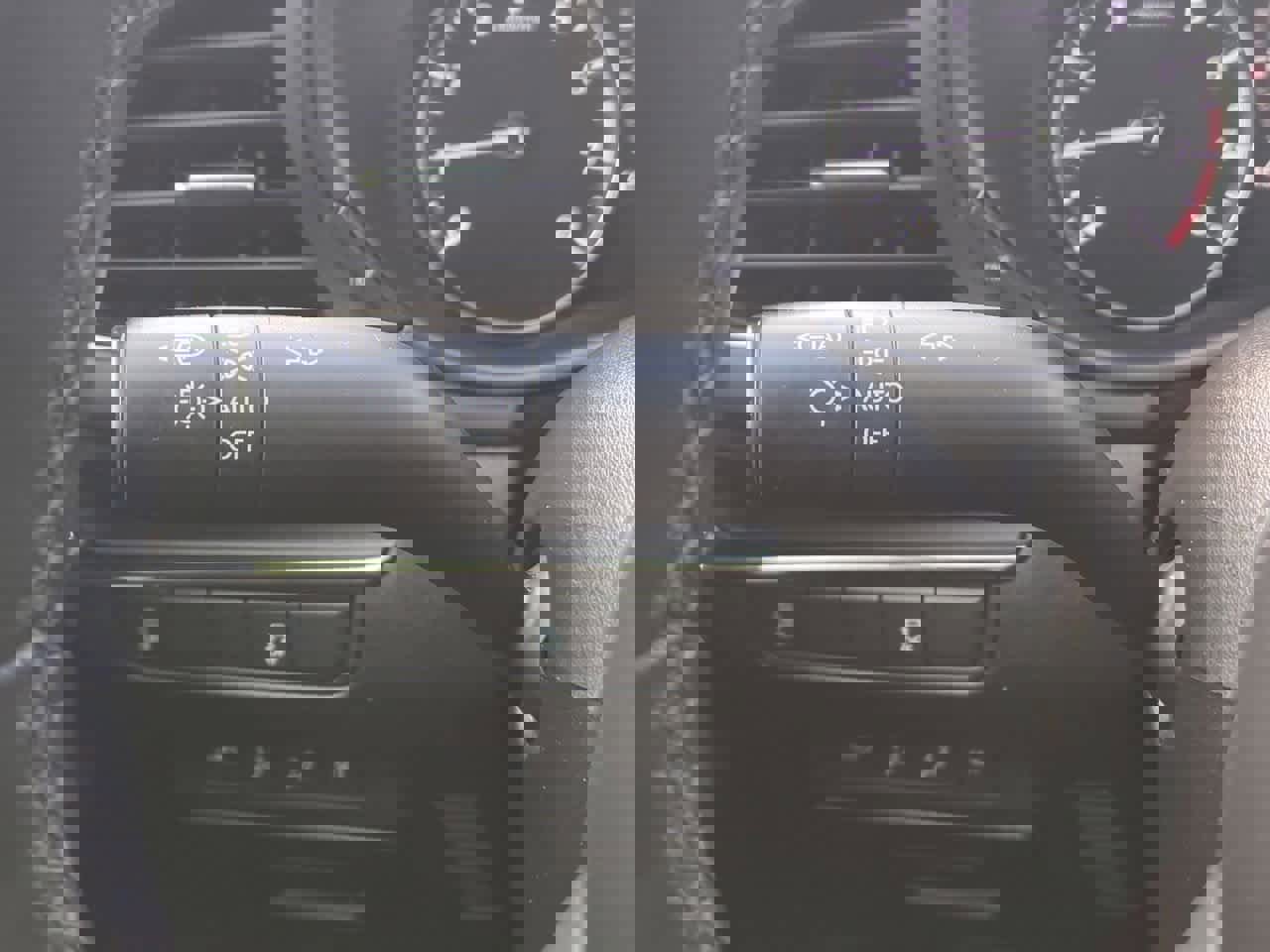 Certified 2023 MAZDA MAZDA3 s image 27