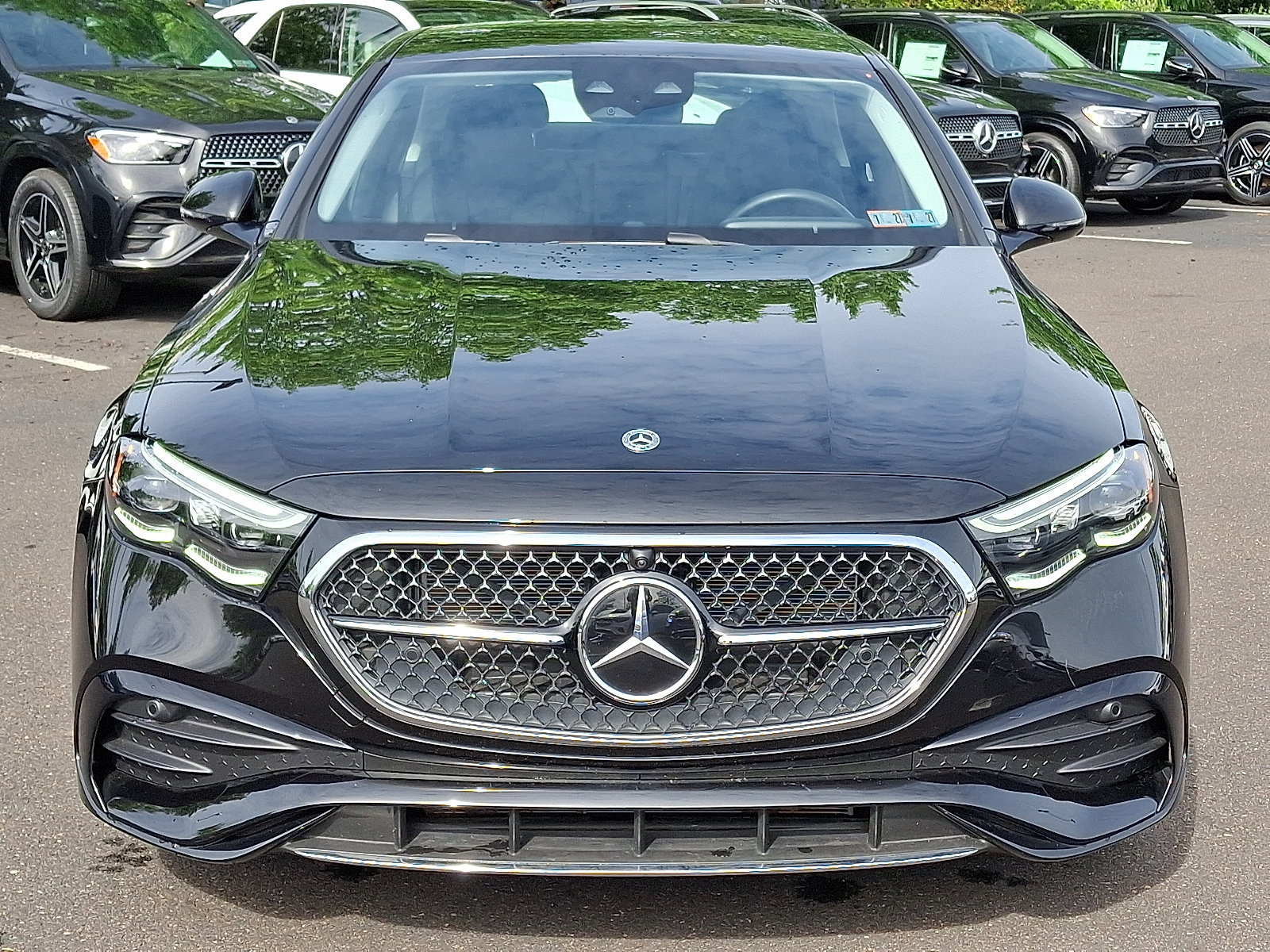 New 2026 Mercedes-Benz E 450 4MATIC Sedan image 2