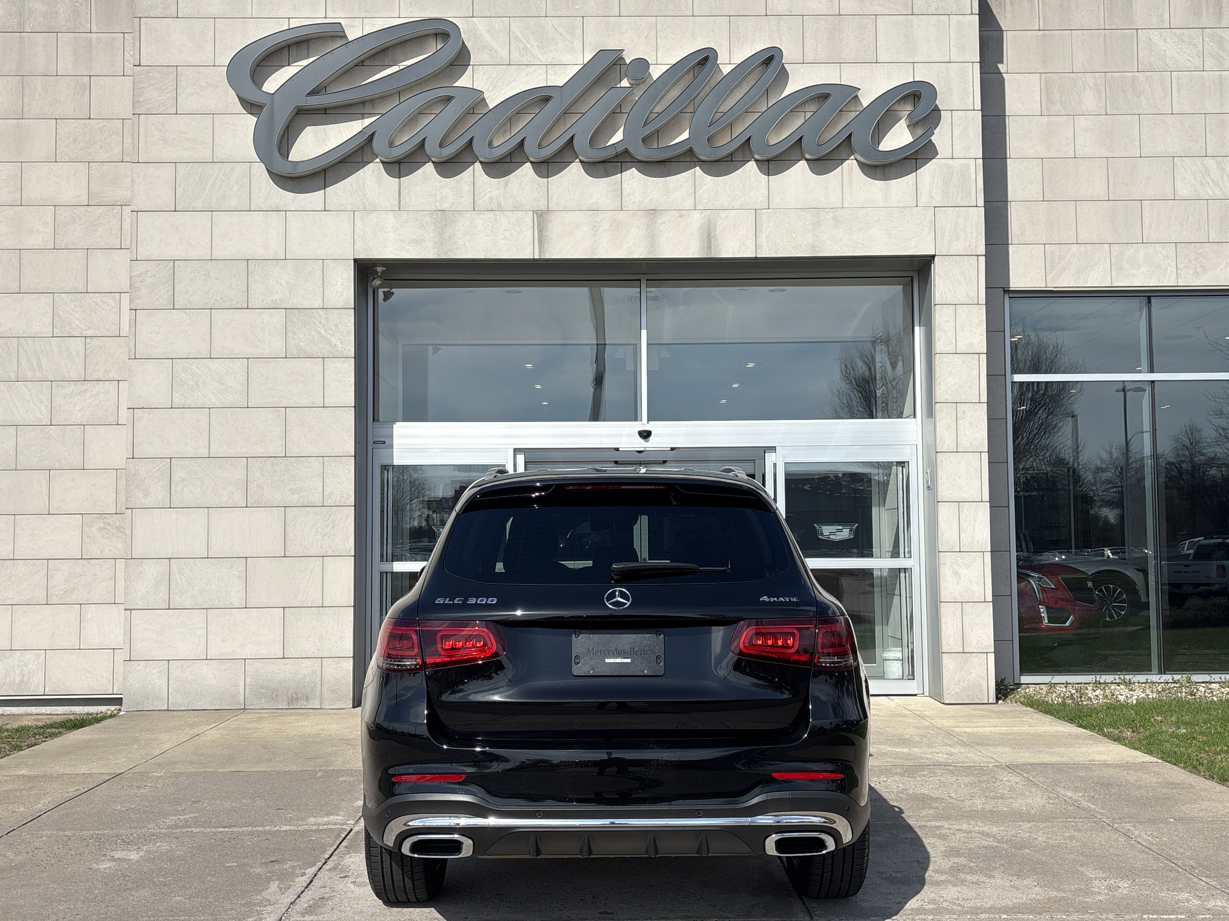 Used 2022 Mercedes-Benz GLC 300 4MATIC image 6