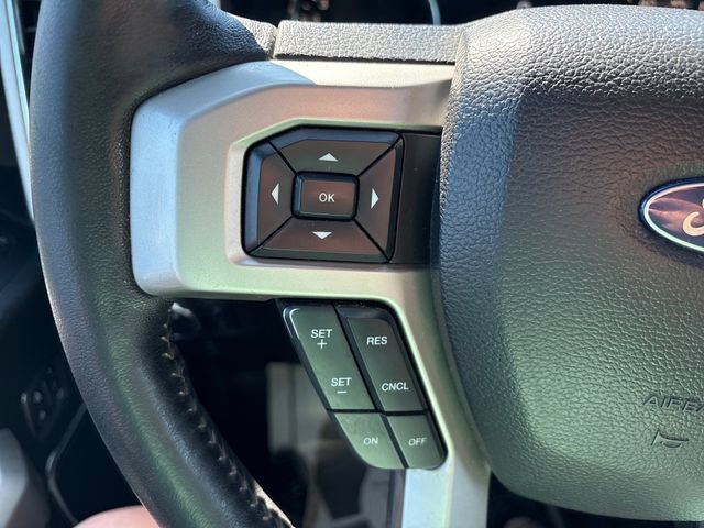 Used 2017 Ford F150 Lariat w/ Equipment Group 502A Luxury AWD/4WD image 11