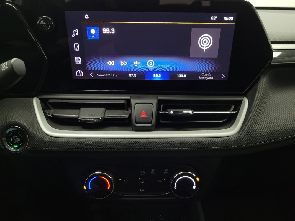 Used 2024 Chevrolet TrailBlazer LS image 25