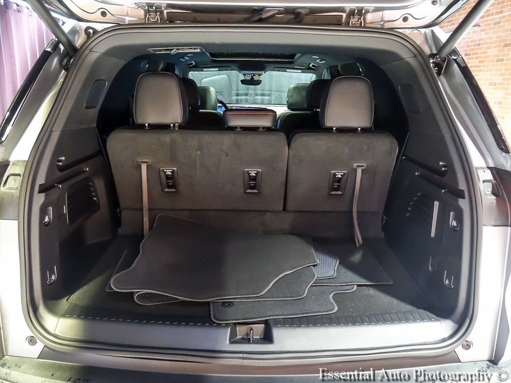 Used 2026 Chevrolet Traverse Z71 w/ Enhanced Driving Package AWD/4WD image 31