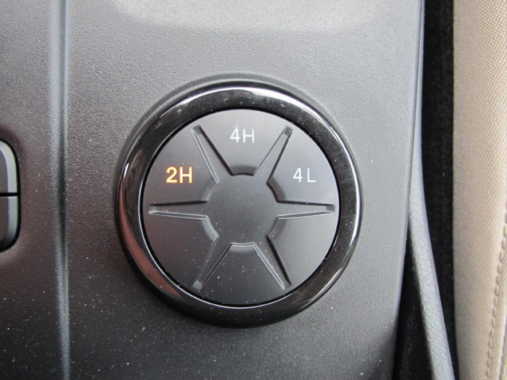 Used 2024 Ford Ranger XLT w/ Technology Package AWD/4WD image 17