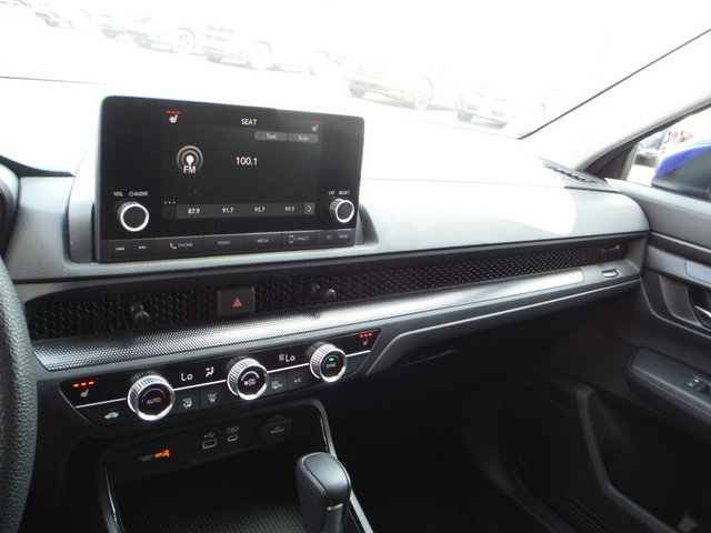 Used 2024 Honda CR-V EX image 18