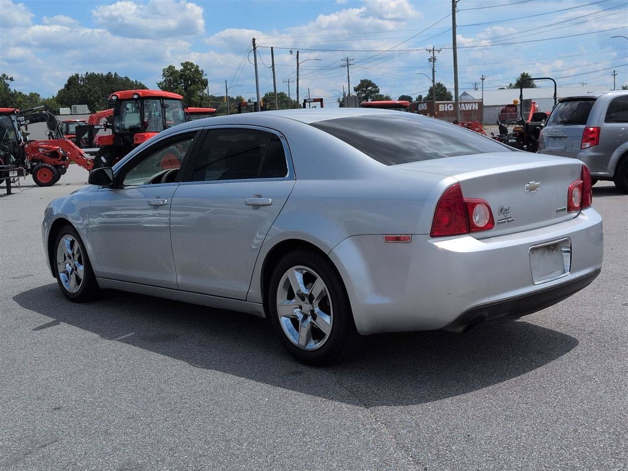 Used 2011 Chevrolet Malibu LS FWD image 5