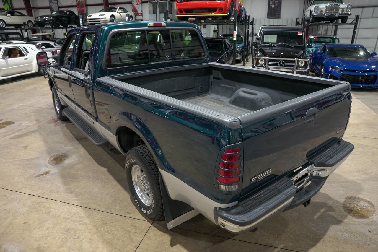 Used 1999 Ford F250 XLT image 16