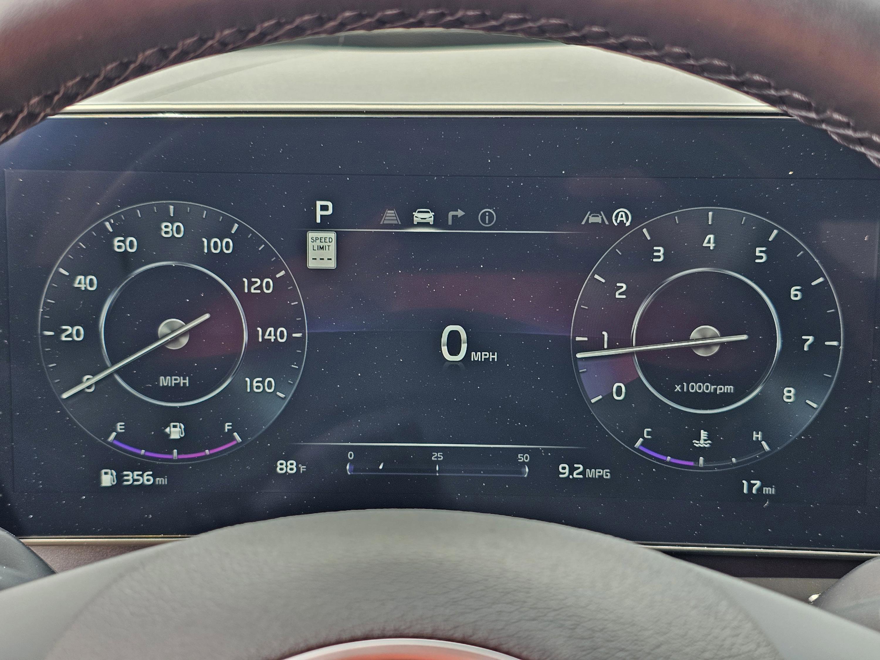 Used 2025 Kia Sportage SX image 17