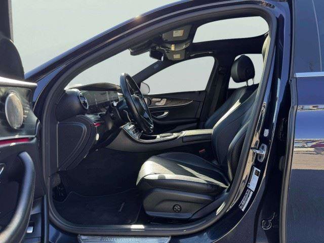 Used 2022 Mercedes-Benz E 350 4MATIC Sedan image 16