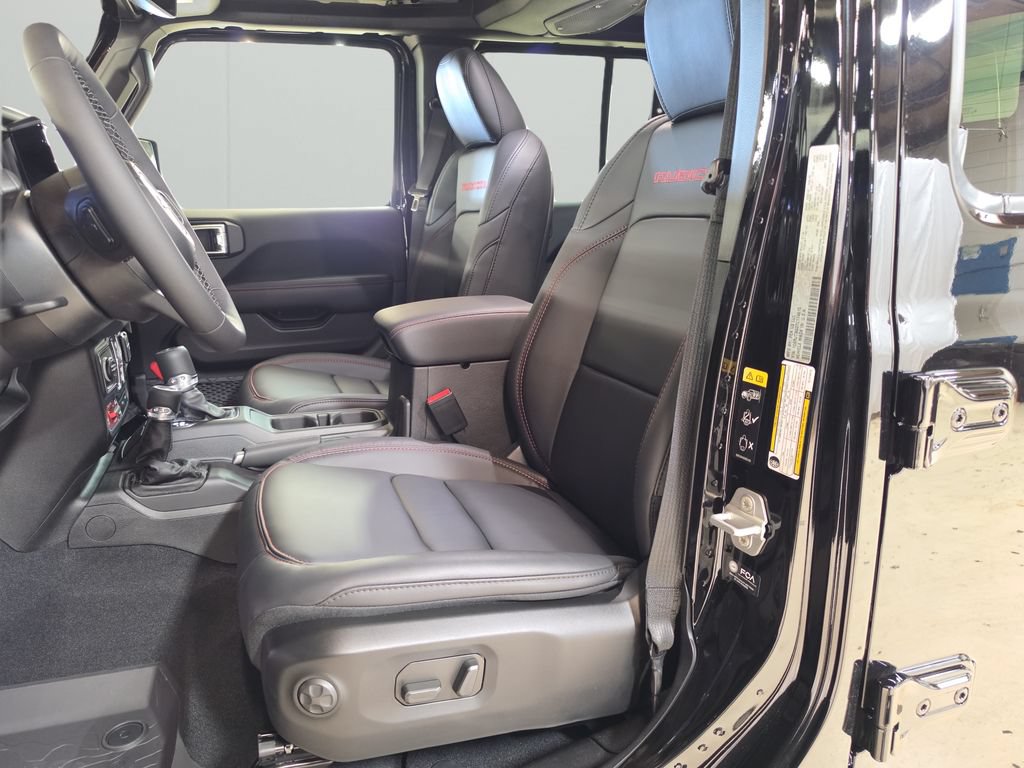 New 2026 Jeep Gladiator Rubicon AWD/4WD image 13