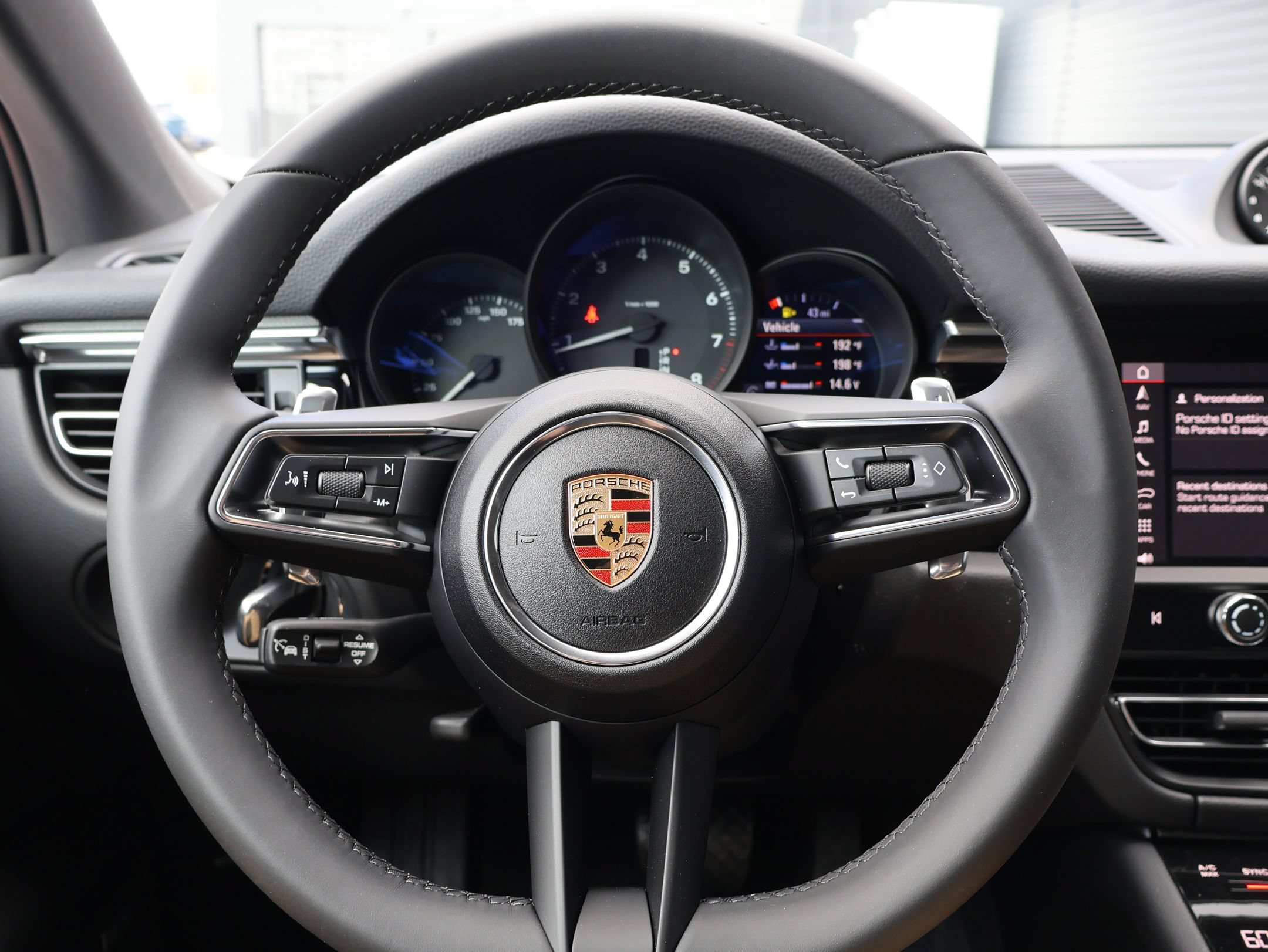 New 2026 Porsche Macan AWD/4WD image 16