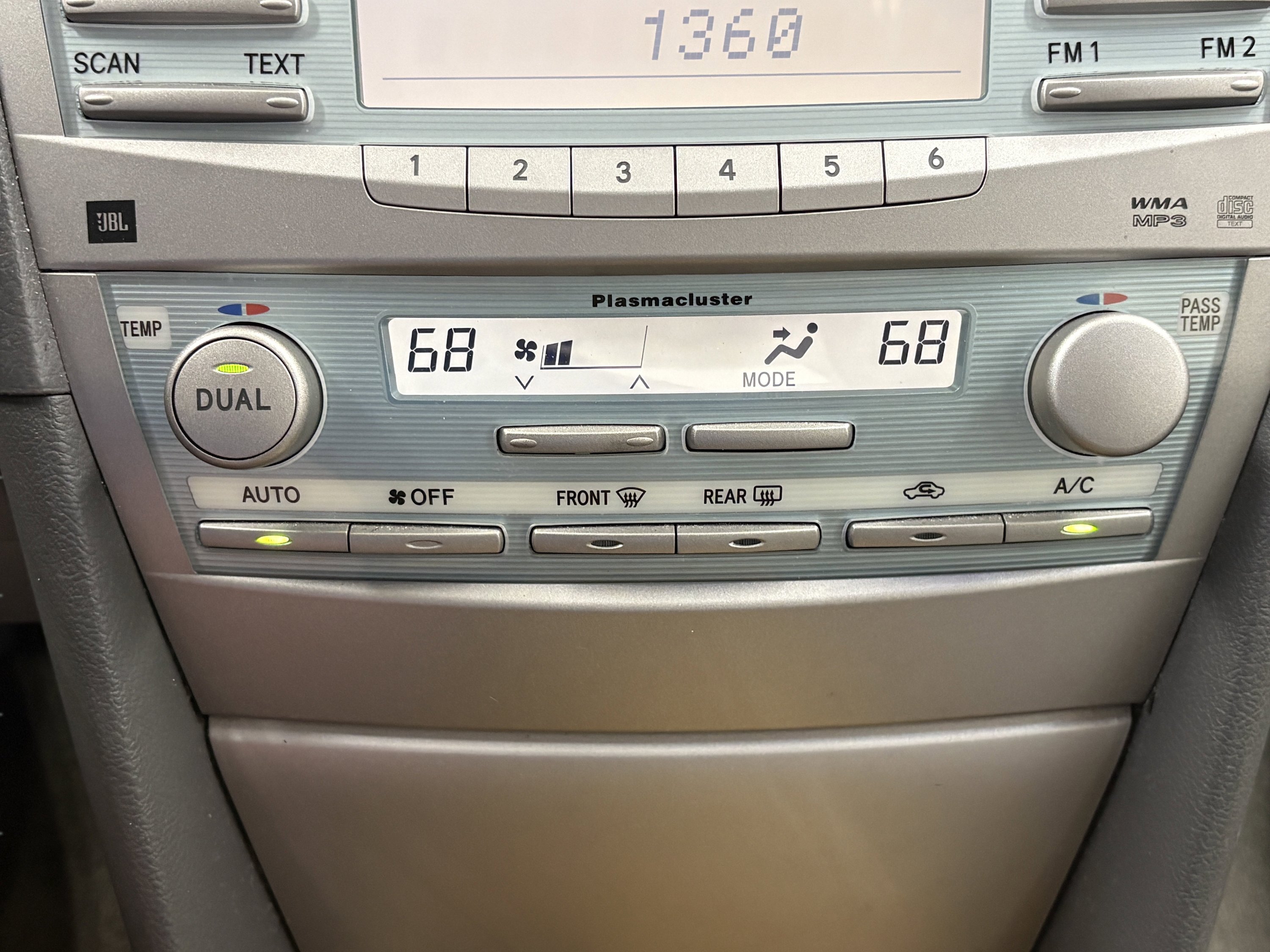 Used 2007 Toyota Camry XLE FWD image 14