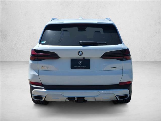 New 2026 BMW X5 xDrive40i w/ Premium Package AWD/4WD image 8