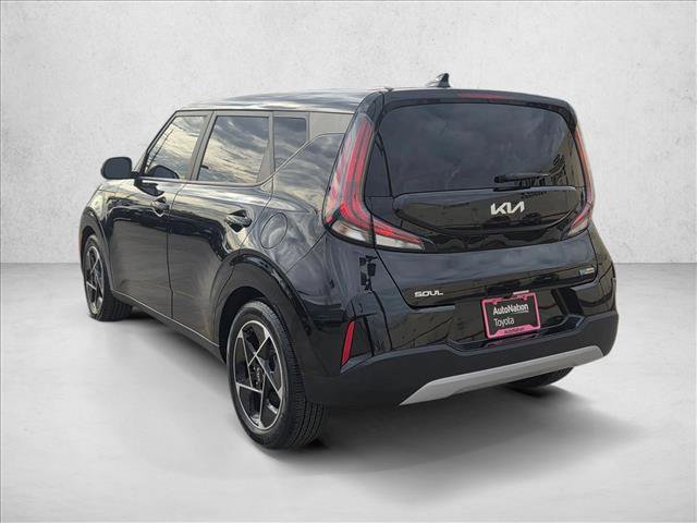 Used 2023 Kia Soul EX image 8