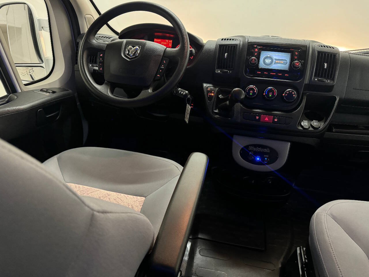 Used 2015 RAM ProMaster 2500 FWD image 71
