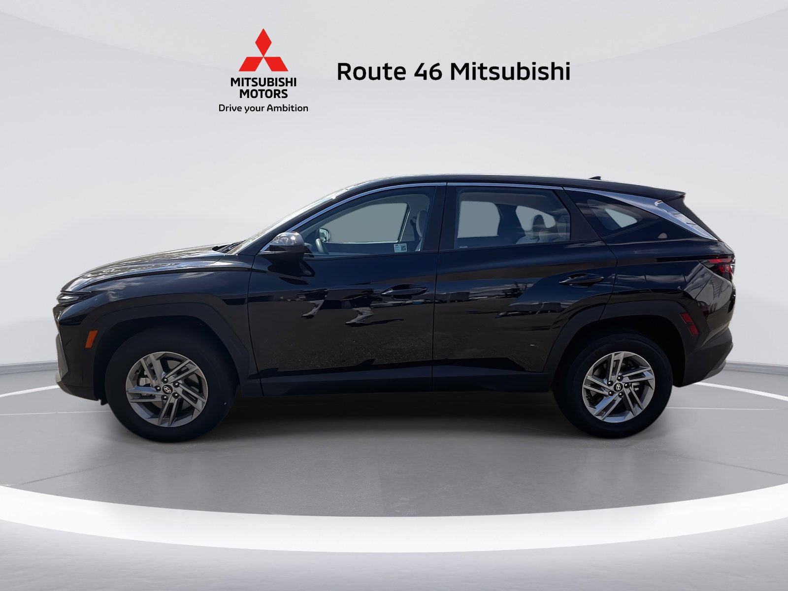 Used 2025 Hyundai Tucson SE image 5