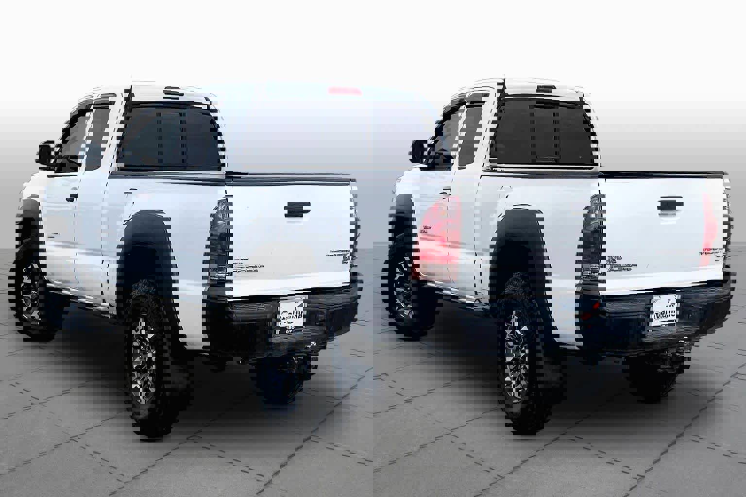 Used 2013 Toyota Tacoma PreRunner w/ Convenience Pkg RWD image 12