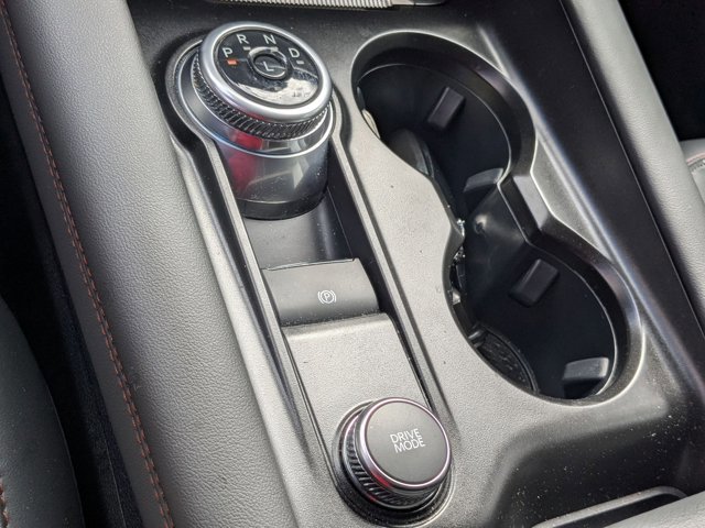 Used 2025 Ford Explorer Active w/ Active Comfort Package image 13