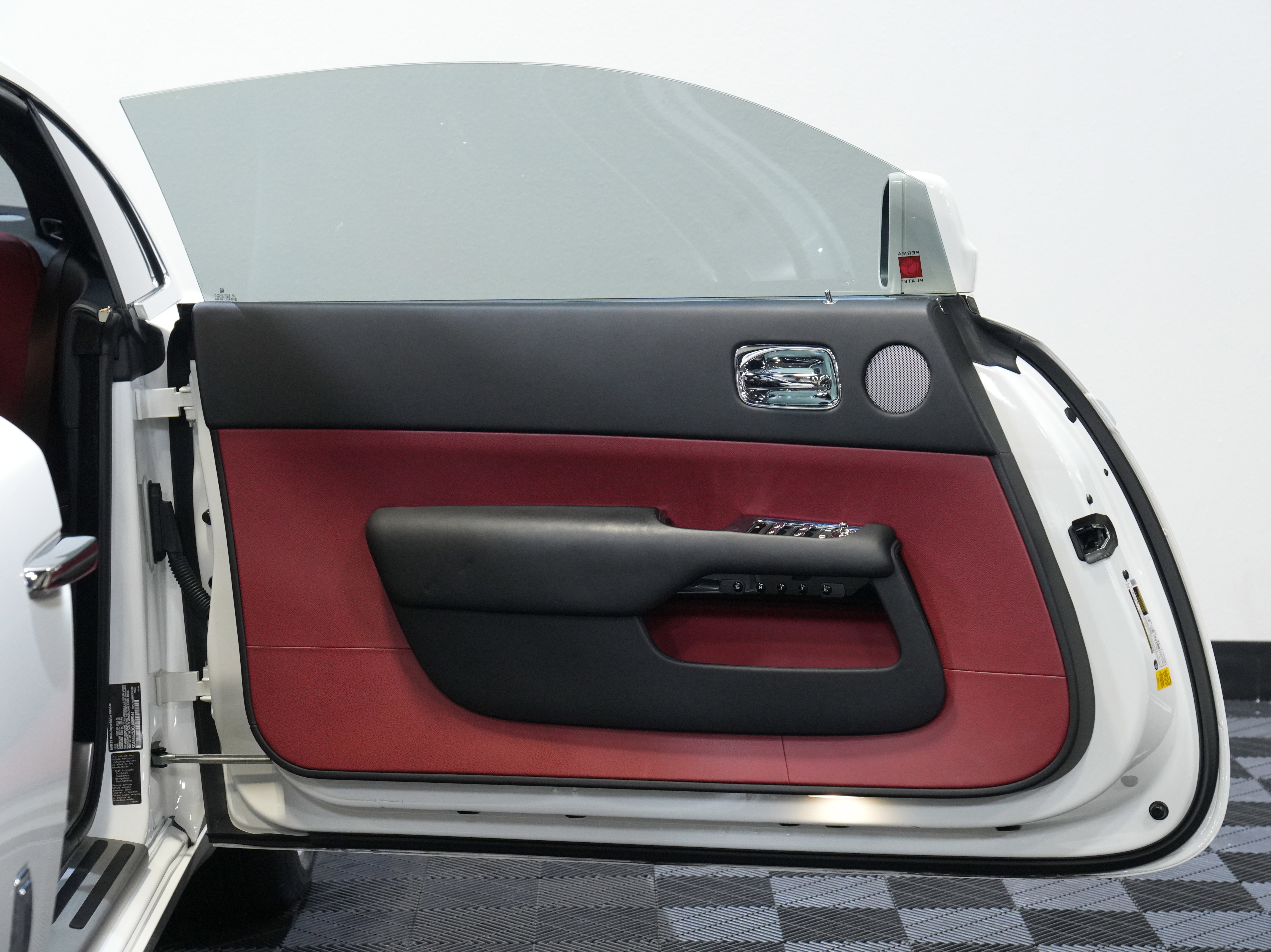 Used 2016 Rolls-Royce Wraith COUPE 2D image 24