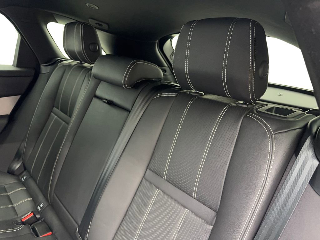 Used 2022 Land Rover Range Rover Velar R-Dynamic S image 34