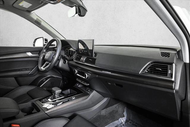 Used 2025 Audi Q5 e Premium Plus image 23