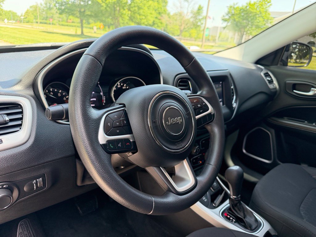 Used 2019 Jeep Compass Sport AWD/4WD image 19