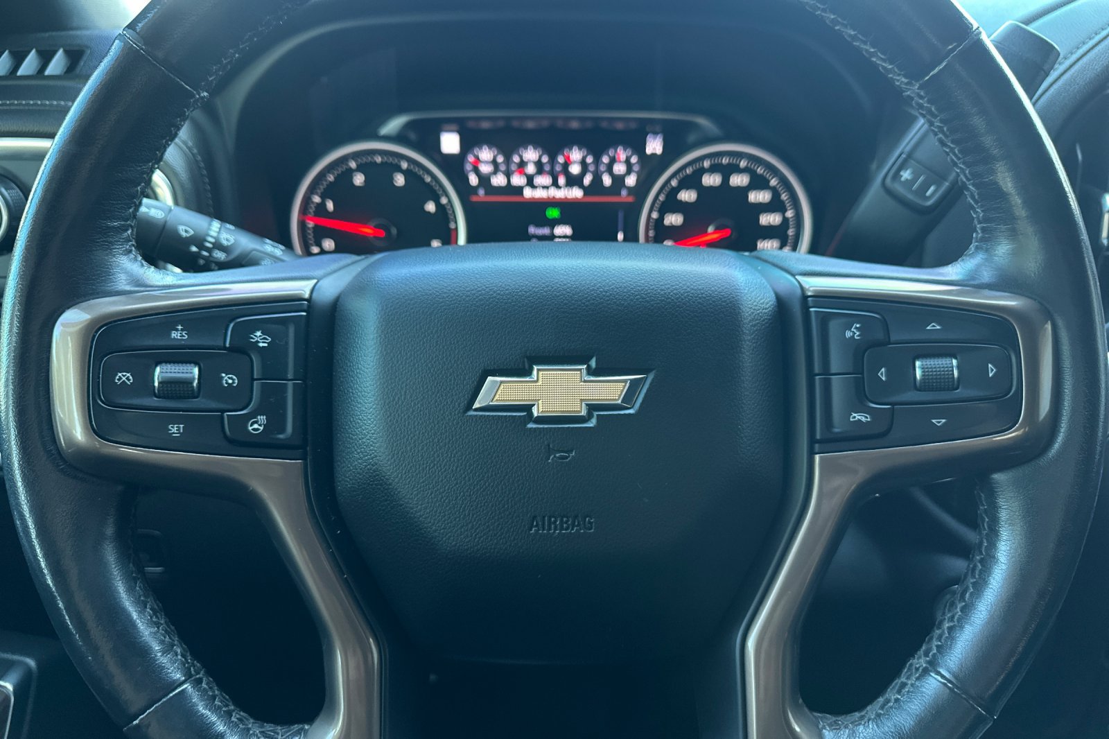 Used 2020 Chevrolet Silverado 2500 High Country w/ Technology Package AWD/4WD image 23