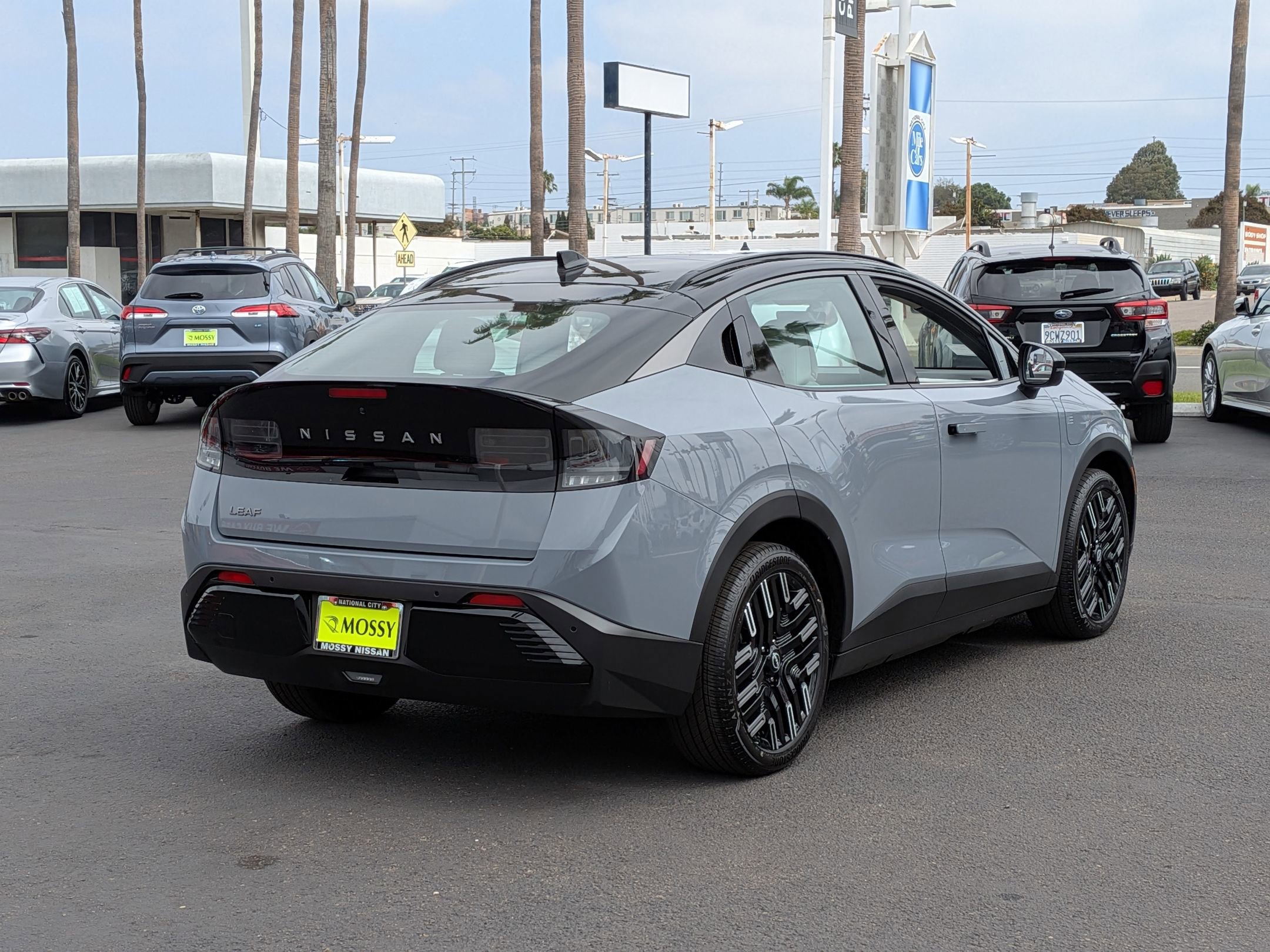 New 2026 Nissan Leaf Platinum+ image 8