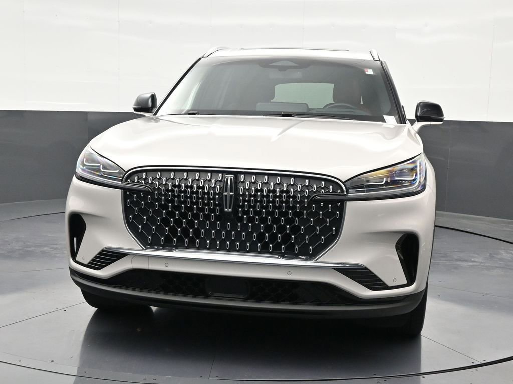 Used 2025 Lincoln Aviator Reserve w/ Illumination Package image 9