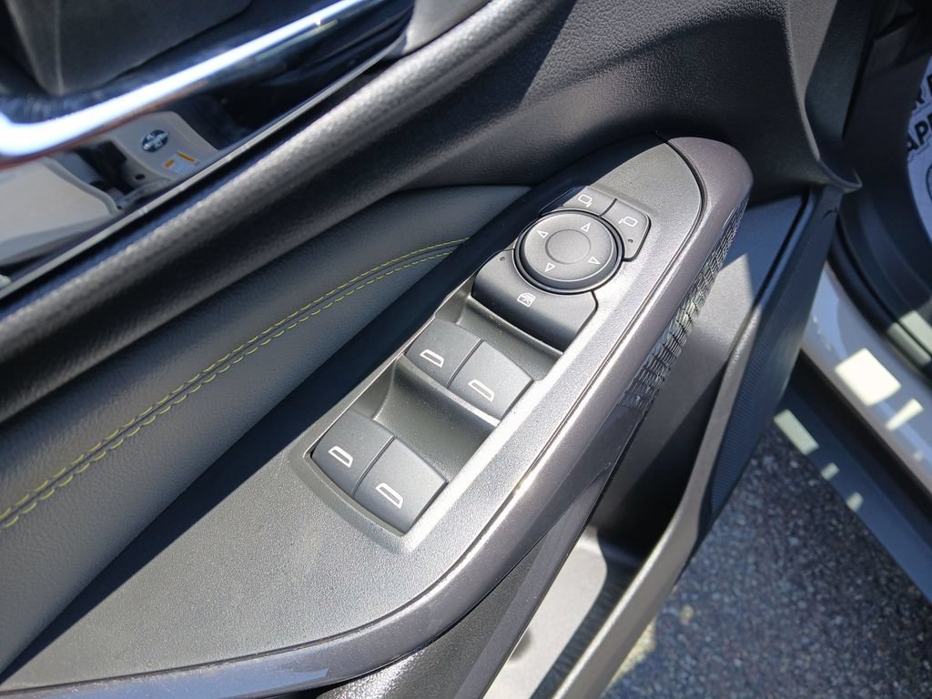 New 2026 Chevrolet Trax ACTIV w/ Driver Confidence Package FWD image 13