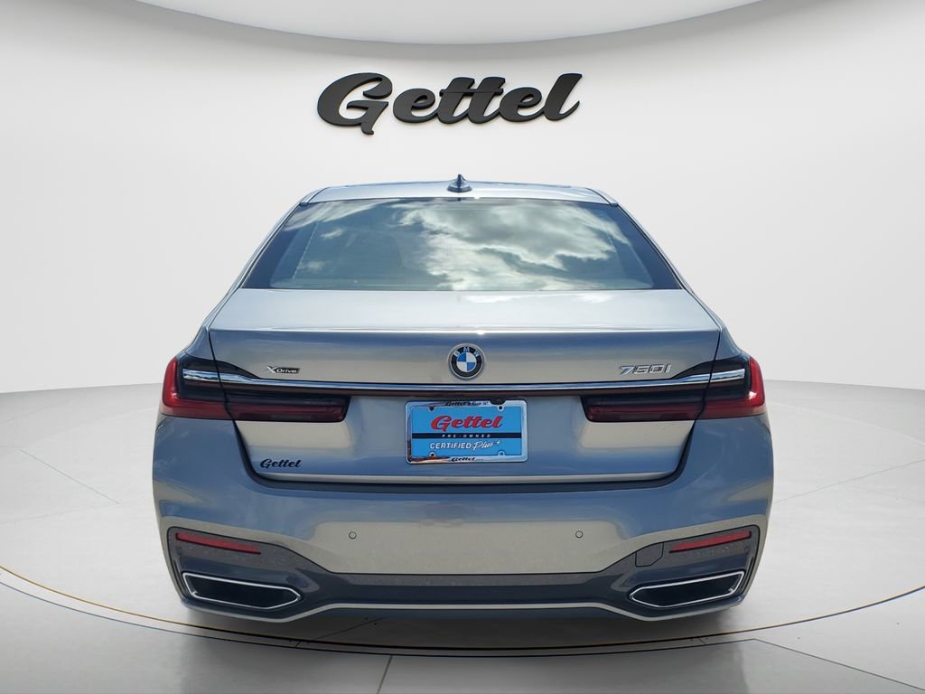 Used 2021 BMW 750i xDrive w/ Luxury Rear Seating Package AWD/4WD image 6