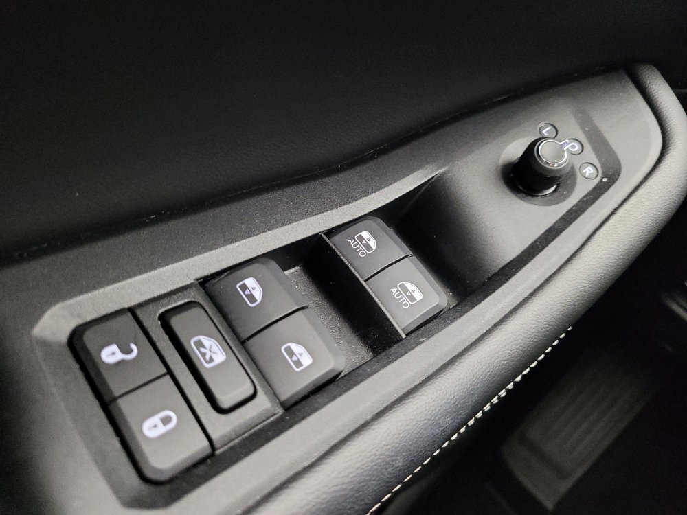 Used 2023 Jeep Grand Cherokee L Limited AWD/4WD image 27