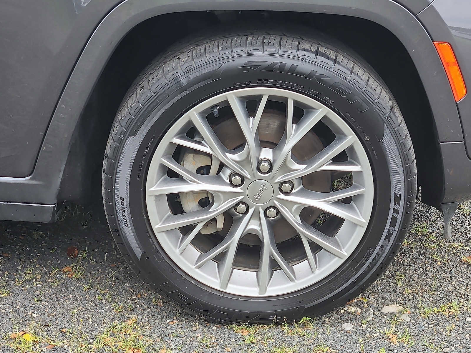 Certified 2023 Jeep Grand Cherokee Summit w/ Adv Protech Group IV image 8