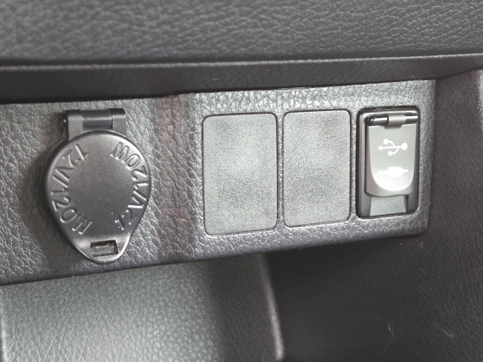 Used 2016 Toyota Corolla S FWD image 4